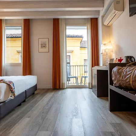 Relais Santa 4*